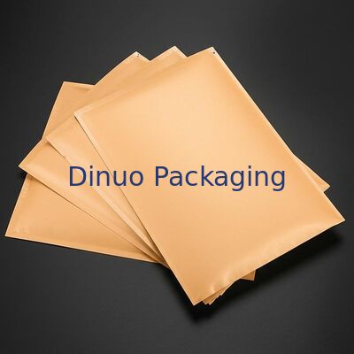 Logo personalizzato Kraft Bubble Mailers Auto sigilante leggero Padded Mailers progettato per la consegna sicura di oggetti fragili