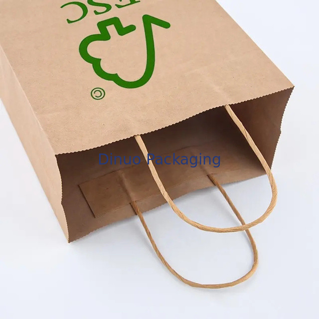Logo stampato su misura Bagno di carta Kraft per regalo bianco marrone con manico torto