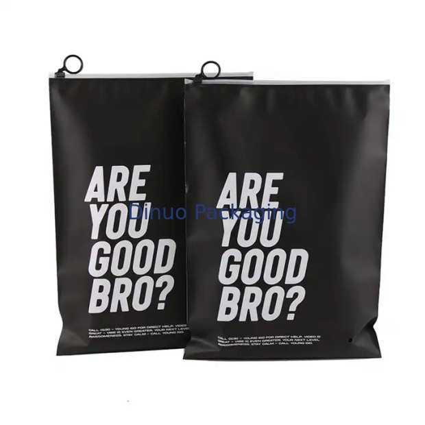 Logo stampato su misura CPE Plastic Slider Zipper Bags For Clothing Underwear T-Shirt Packaging