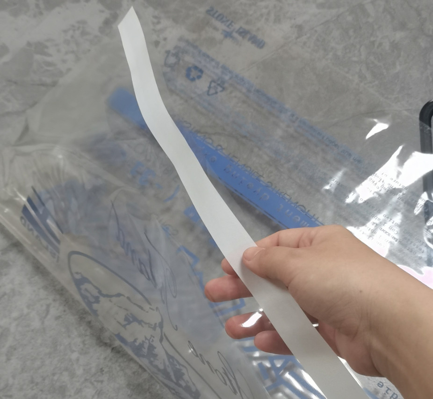Custom 100% Transparent Cellophane Bags with High Texture and 35 Or 50gsm Thickness For Garment Packaging