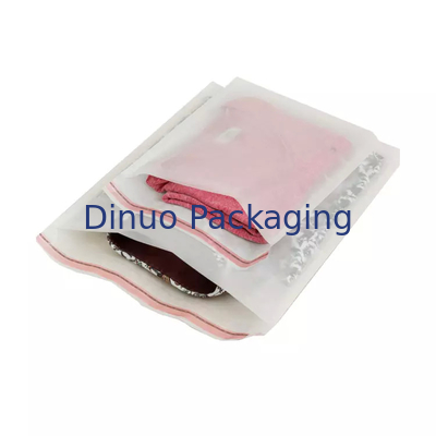 Sacchetto di abbigliamento eco friendly all'ingrosso sacchetto di busta di spedizione borsa di carta riciclata personalizzata applicazione express