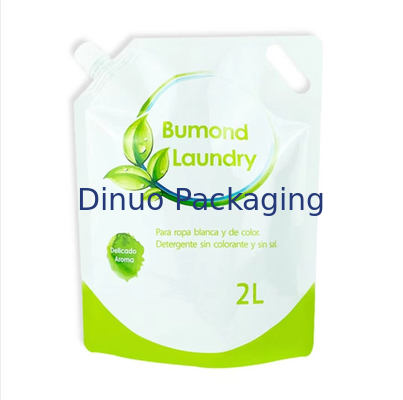 La calcografia sta sulla borsa del sacchetto del sapone liquido del detersivo di lavanderia del sacchetto 1L 2L del becco
