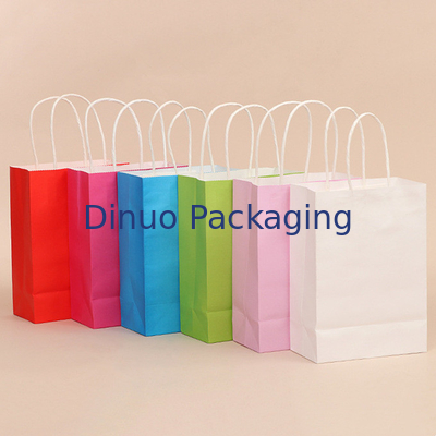 Borsa d'imballaggio del regalo su ordinazione di Logo Printing Reusable Kraft Paper con la maniglia
