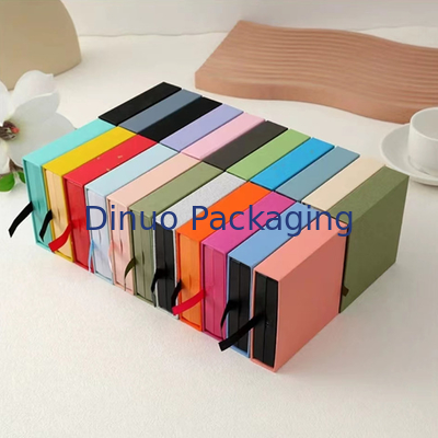 Scatola di carta stampata abitudine riciclabile che vernicia il contenitore di regalo di carta del cassetto