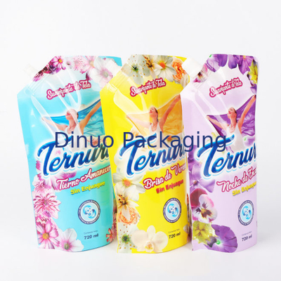 Il supporto stampato su ordinazione del detersivo di lavanderia sui sacchetti riempie la borsa d'imballaggio del sapone liquido