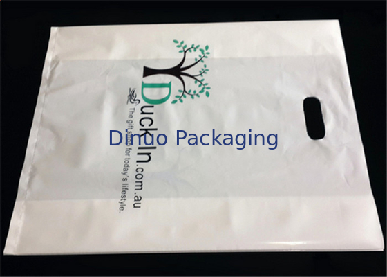 Borse materiali di imballaggio di plastica dell'abbigliamento del LDPE con il logo su ordinazione della maniglia stampate
